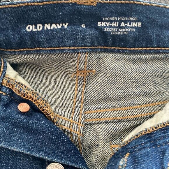 old navy higher high rise sky hi aline secret smooth pockets shorts Wyatt wash - Picture 3 of 11